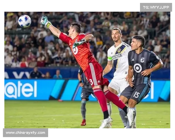 美职联1-4决赛,温哥华白浪对阵洛杉矶FC 美职联1-4决赛,温哥华白浪对阵洛杉矶FC